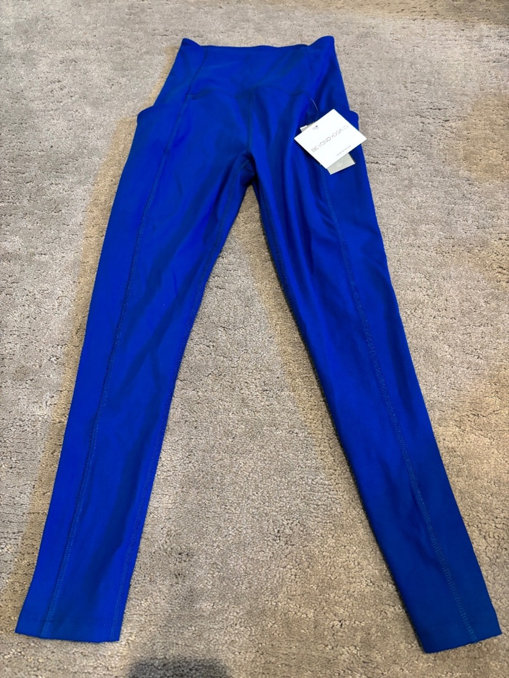 Beyond yoga NWT XS blue leggings